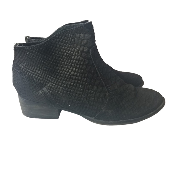 Seychelles Reunited black snakeprint boots - Picture 1 of 10